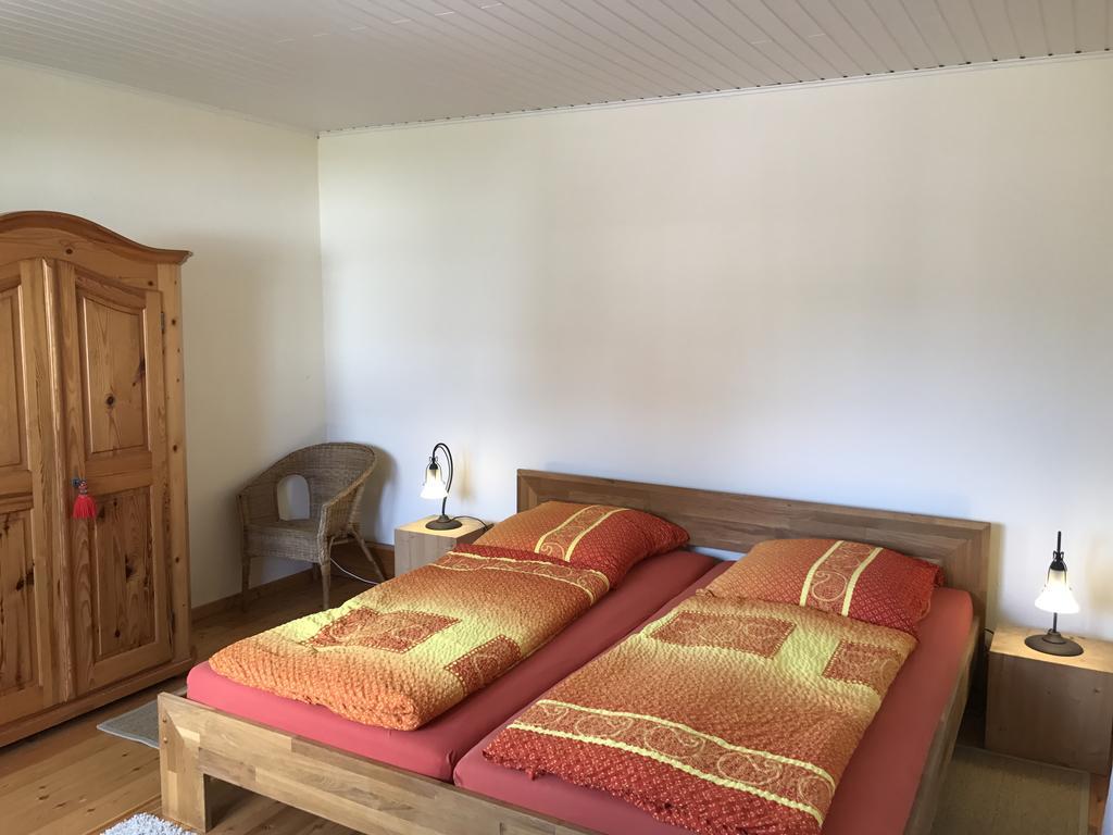 Ferienwohnung Schloessershof Borler エクステリア 写真